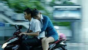 The Road to Mandalay's poster