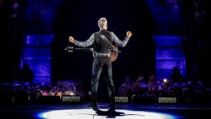 Claudio Baglioni - Al centro in Arena di Verona's poster