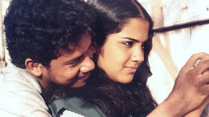 Kaadhal's poster