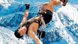 Cliffhanger's poster