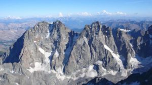 The Alps from above's poster