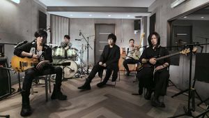Mayday live in the sky's poster