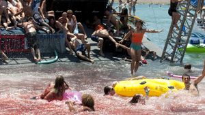 Piranha 3D's poster