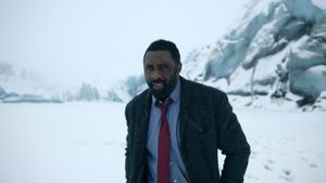 Luther: The Fallen Sun's poster