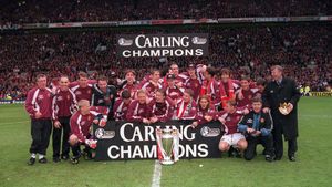 Manchester United - Official Review 1996/97 - Champions Again!'s poster