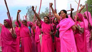 Gulaab Gang's poster