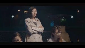 Runaway Youth: Super Girls's poster