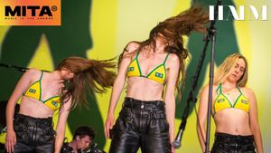 HAIM - MITA Festival 2023's poster