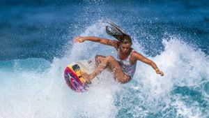 Girls Can't Surf's poster