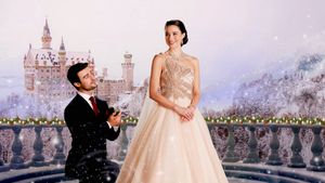 A Christmas Castle Proposal: A Royal in Paradise 2's poster
