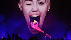 Miley Cyrus: Bangerz Tour's poster