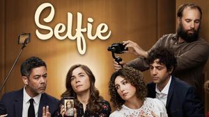Selfie's poster