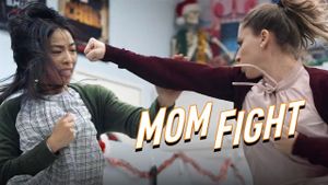 Mom Fight's poster