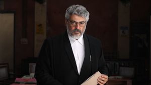 Nerkonda Paarvai's poster