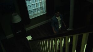 Don't Hang Up's poster