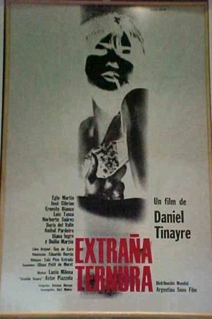 Extraña ternura's poster