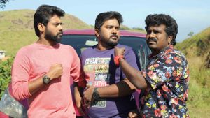 Plan Panni Pannanum's poster