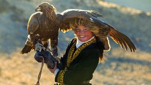 The Eagle Huntress's poster