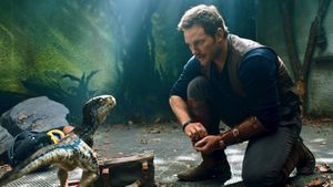 Jurassic World: Fallen Kingdom's poster