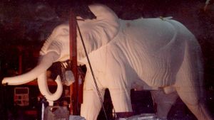 El elefante del rey's poster
