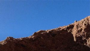 Holes's poster