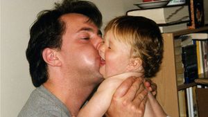 Dear Zachary: A Letter to a Son About His Father's poster