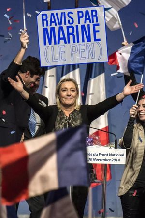 Ravis par Marine (Le Pen)'s poster