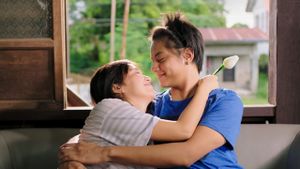 The Hows of Us's poster