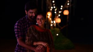 Pattathu Arasan's poster