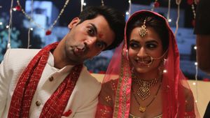 Shaadi Mein Zaroor Aana's poster