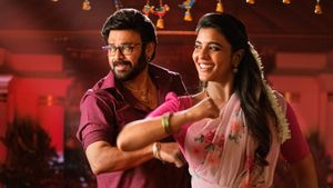 Sankrathiki Vasthunam's poster