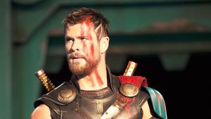 Thor: Ragnarok's poster