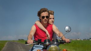 Summer of 85's poster