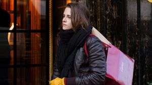 Personal Shopper's poster