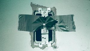 Lights Out's poster