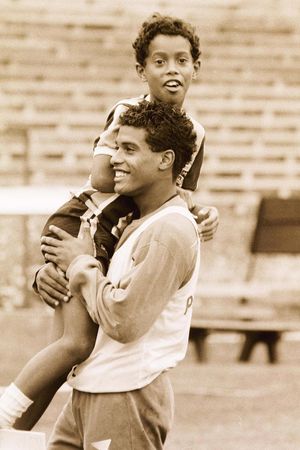 Ronaldinho: The Happiest Man in the World's poster