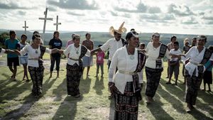 Women from Rote Island's poster