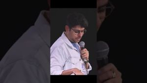 Comedy is Difficult's poster