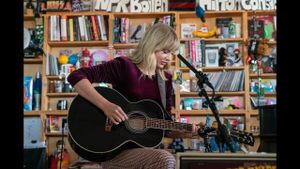 Taylor Swift: Tiny Desk Concert's poster
