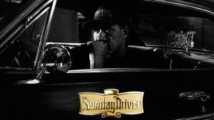 Sunday Driver's poster