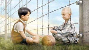 The Boy in the Striped Pajamas's poster