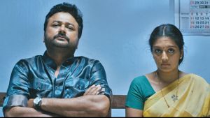 Bharya Athra Pora's poster