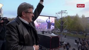 Mélenchon, la campagne d'un insoumis's poster