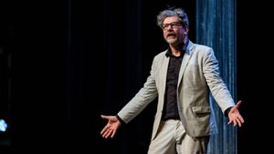 Wim Helsen: Niet Mijn Apen, Niet Mijn Circus's poster