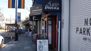 AutoErotica: We Buy Gay Stuff's poster