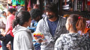 Irudhi Suttru's poster