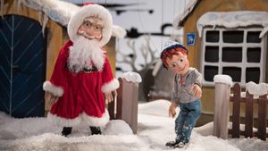 Augsburger Puppenkiste: Als der Weihnachtsmann vom Himmel fiel's poster