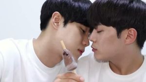 His, Ice Cream's poster