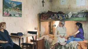 Maternal's poster