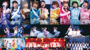 μ's 4th →NEXT LoveLive! 2014 ~ENDLESS PARADE~'s poster